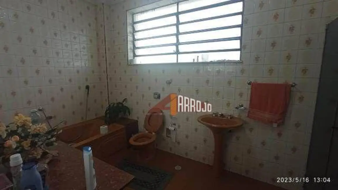 Foto 9 de Sobrado com 3 quartos à venda, 256m2 em Vila Salete, São Paulo - SP