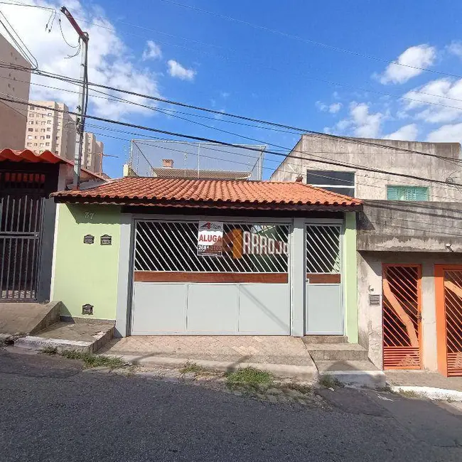 Foto 1 de Casa com 3 quartos para alugar em Jardim Arizona, São Paulo - SP