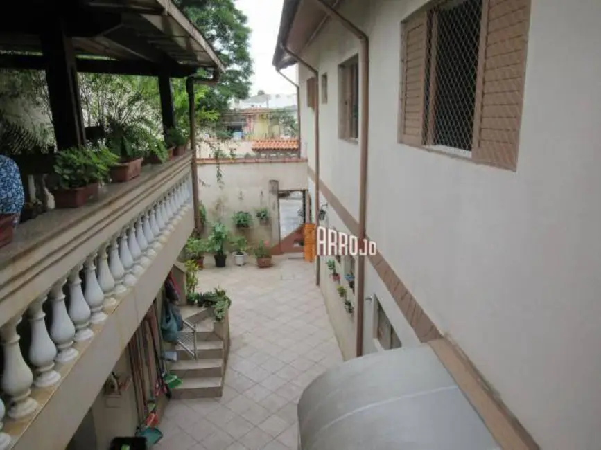 Sobrado com 3 quartos à venda, 230m2 em Penha de França, São Paulo - SP - imagem 3 Foto 3 de Sobrado com 3 quartos à venda, 230m2 em Penha de França, São Paulo - SP