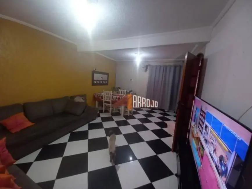 Sobrado com 3 quartos à venda, 120m2 em Jardim Soraia, São Paulo - SP - imagem 5 Foto 5 de Sobrado com 3 quartos à venda, 120m2 em Jardim Soraia, São Paulo - SP