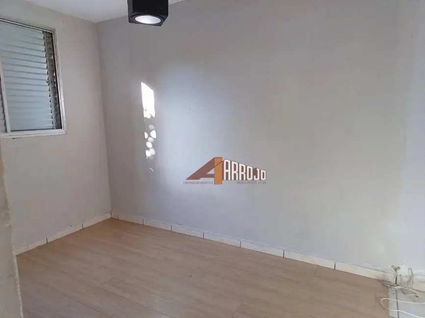 Foto 3 de Apartamento com 2 quartos à venda, 49m2 em Vila Sílvia, São Paulo - SP