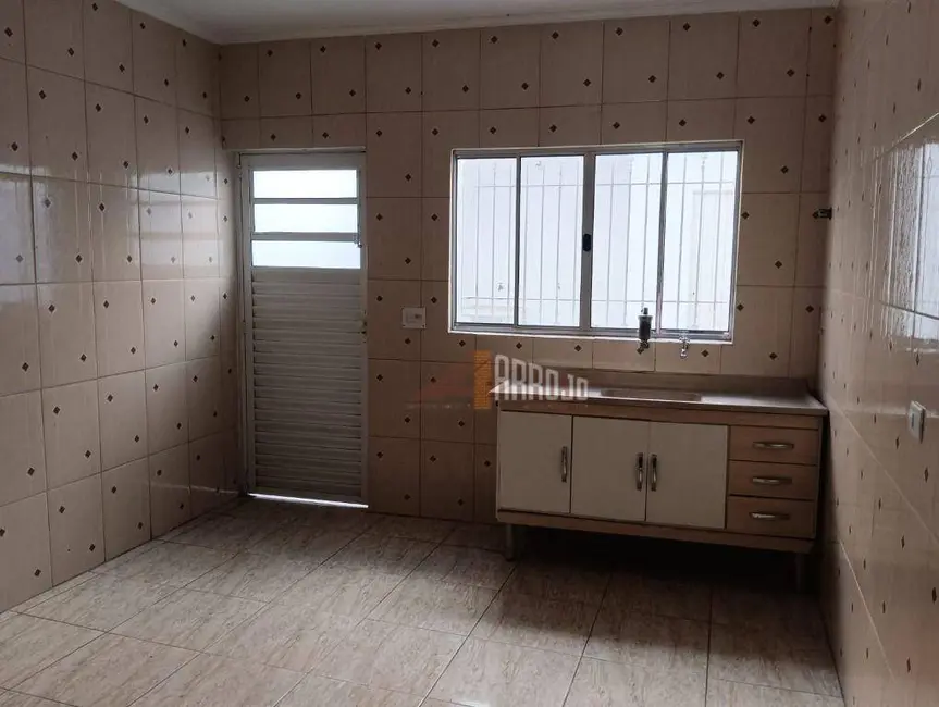 Sobrado com 2 quartos à venda, 70m2 em Parque Cruzeiro do Sul, São Paulo - SP - imagem 3 Foto 3 de Sobrado com 2 quartos à venda, 70m2 em Parque Cruzeiro do Sul, São Paulo - SP