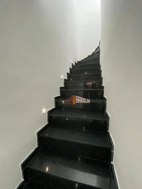 Sobrado com 3 quartos à venda, 103m2 em Vila Ré, São Paulo - SP - imagem 8 Foto 8 de Sobrado com 3 quartos à venda, 103m2 em Vila Ré, São Paulo - SP