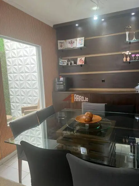 Sobrado com 3 quartos à venda, 88m2 em Vila Buenos Aires, São Paulo - SP - imagem 6 Foto 6 de Sobrado com 3 quartos à venda, 88m2 em Vila Buenos Aires, São Paulo - SP