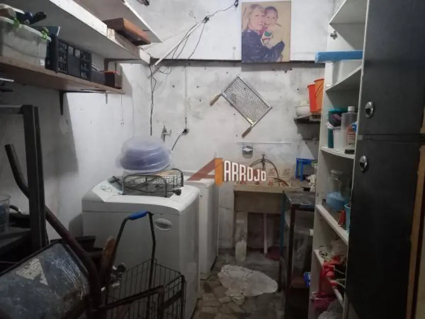 Foto 5 de Terreno / Lote à venda, 327m2 em Vila Santa Lúcia, São Paulo - SP