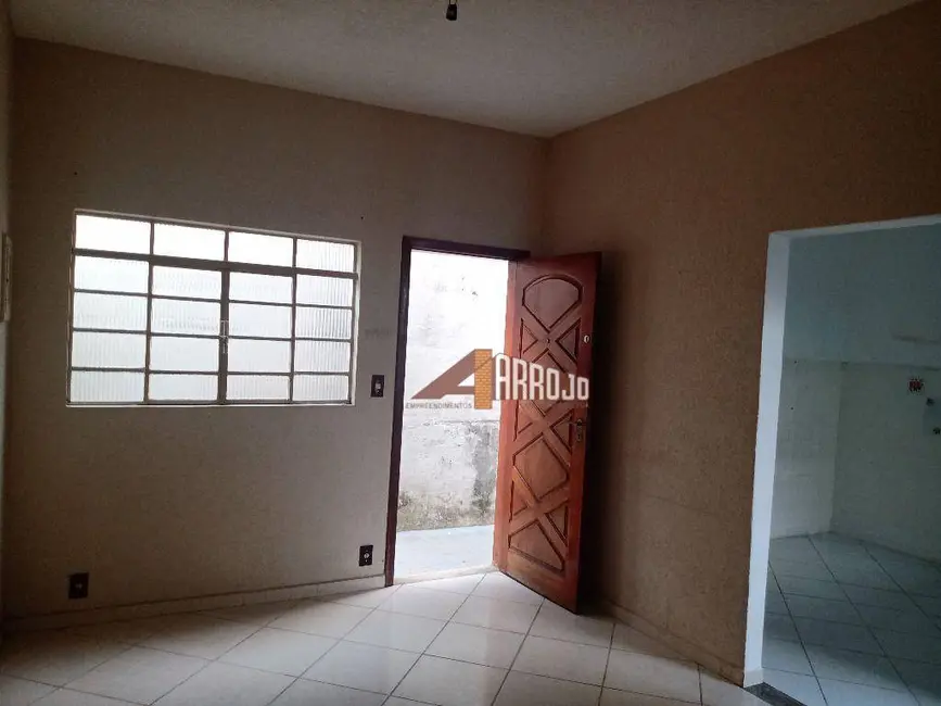 Casa com 1 quarto para alugar, 45m2 em Vila Granada, São Paulo - SP - imagem 4 Foto 4 de Casa com 1 quarto para alugar, 45m2 em Vila Granada, São Paulo - SP