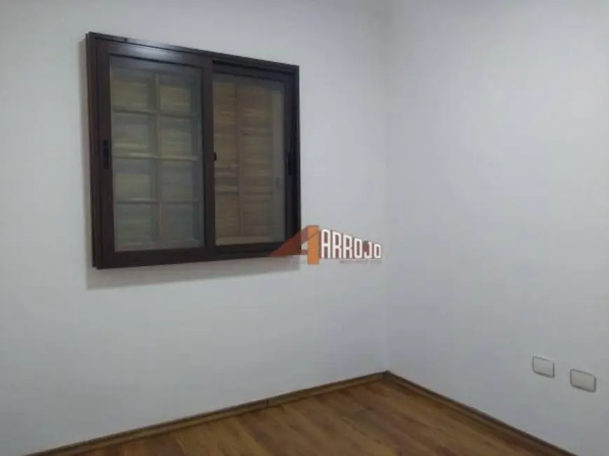 Sobrado com 3 quartos à venda, 97m2 em Jardim Lisboa, São Paulo - SP - imagem 8 Foto 8 de Sobrado com 3 quartos à venda, 97m2 em Jardim Lisboa, São Paulo - SP