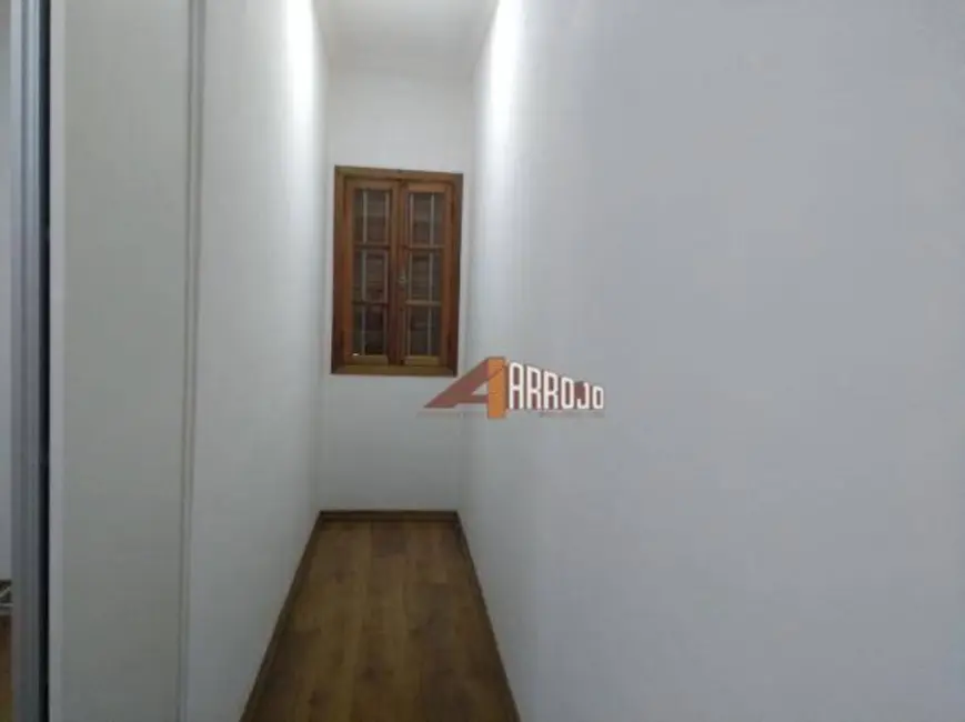 Sobrado com 3 quartos à venda, 97m2 em Jardim Lisboa, São Paulo - SP - imagem 5 Foto 5 de Sobrado com 3 quartos à venda, 97m2 em Jardim Lisboa, São Paulo - SP