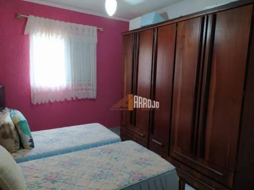 Foto 6 de Casa com 3 quartos à venda, 300m2 em Ubatuba - SP