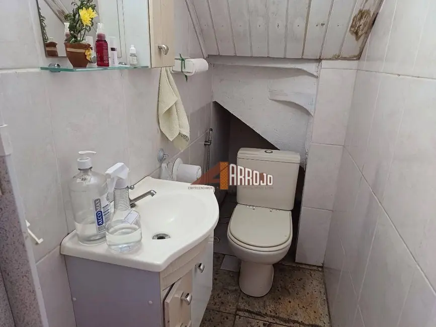 Sobrado com 4 quartos à venda, 210m2 em Penha de França, São Paulo - SP - imagem 8 Foto 8 de Sobrado com 4 quartos à venda, 210m2 em Penha de França, São Paulo - SP