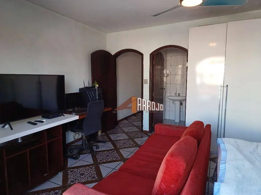 Sobrado com 4 quartos à venda, 210m2 em Penha de França, São Paulo - SP - imagem 4 Foto 4 de Sobrado com 4 quartos à venda, 210m2 em Penha de França, São Paulo - SP