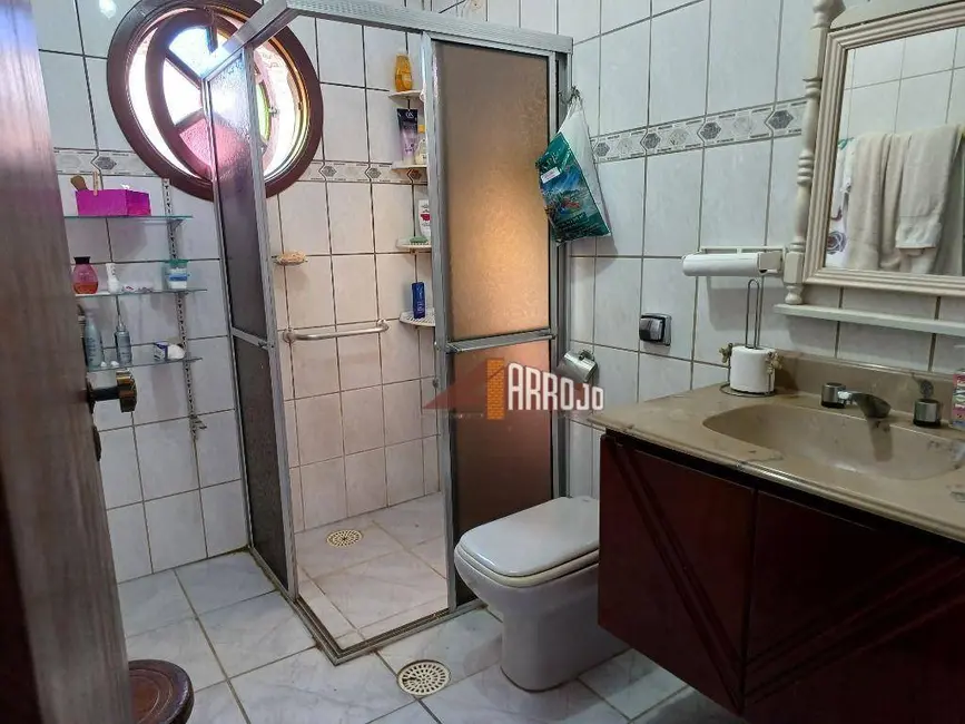 Sobrado com 4 quartos à venda, 210m2 em Penha de França, São Paulo - SP - imagem 7 Foto 7 de Sobrado com 4 quartos à venda, 210m2 em Penha de França, São Paulo - SP