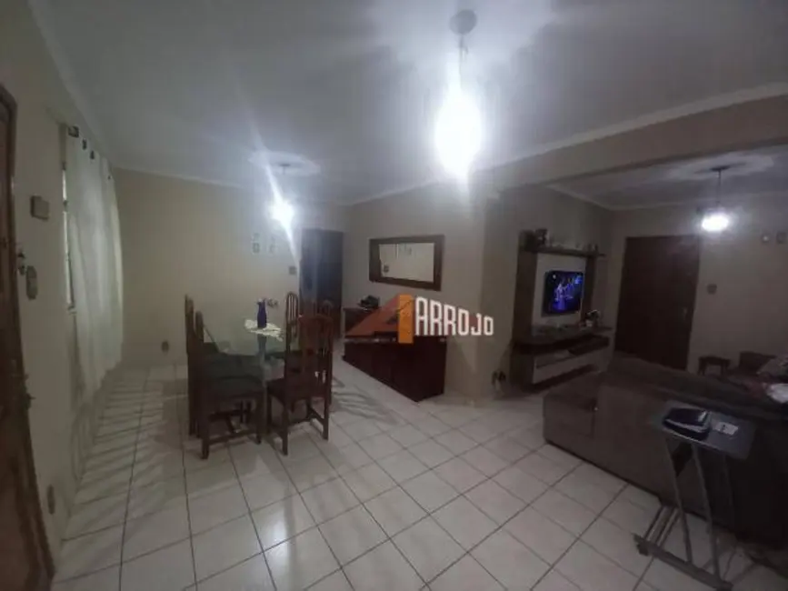 Foto 1 de Casa com 3 quartos à venda, 290m2 em Cidade Antônio Estevão de Carvalho, São Paulo - SP