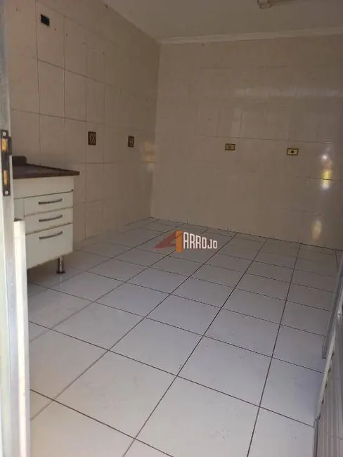 Sobrado com 2 quartos à venda, 98m2 em Jardim Ponte Rasa, São Paulo - SP - imagem 9 Foto 9 de Sobrado com 2 quartos à venda, 98m2 em Jardim Ponte Rasa, São Paulo - SP