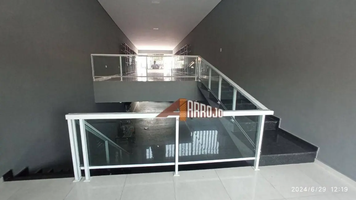 Sala Comercial à venda, 160m2 em Vila Marieta, São Paulo - SP - imagem 8 Foto 8 de Sala Comercial à venda, 160m2 em Vila Marieta, São Paulo - SP