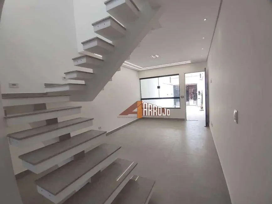 Sobrado com 3 quartos à venda, 83m2 em Vila Granada, São Paulo - SP - imagem 4 Foto 4 de Sobrado com 3 quartos à venda, 83m2 em Vila Granada, São Paulo - SP