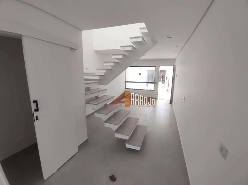 Sobrado com 3 quartos à venda, 83m2 em Vila Granada, São Paulo - SP - imagem 8 Foto 8 de Sobrado com 3 quartos à venda, 83m2 em Vila Granada, São Paulo - SP