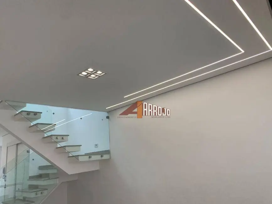 Sobrado com 3 quartos à venda, 83m2 em Vila Granada, São Paulo - SP - imagem 3 Foto 3 de Sobrado com 3 quartos à venda, 83m2 em Vila Granada, São Paulo - SP