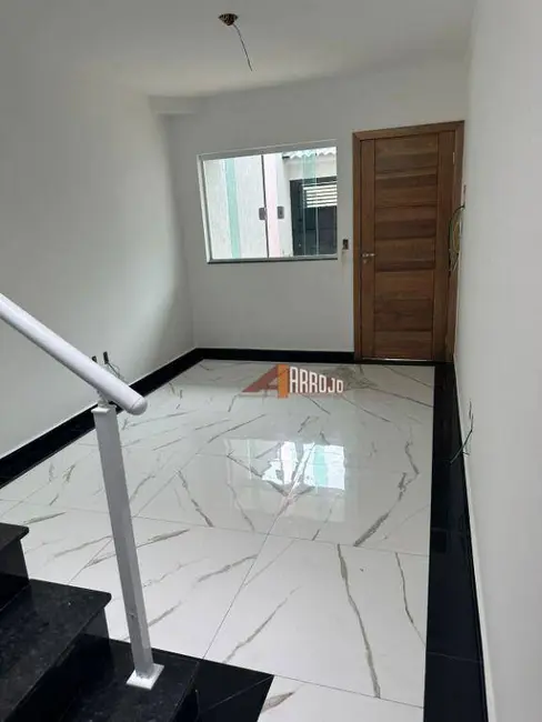 Foto 2 de Sobrado com 2 quartos à venda, 67m2 em Vila Laís, São Paulo - SP