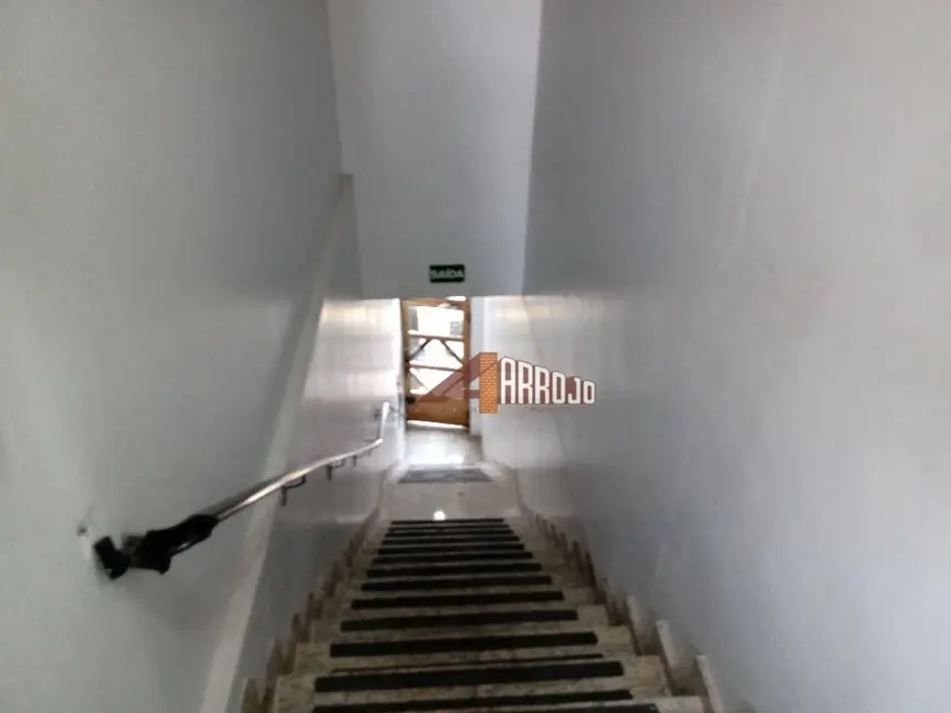 Foto 17 de Sala Comercial para alugar, 30m2 em Vila Marieta, São Paulo - SP