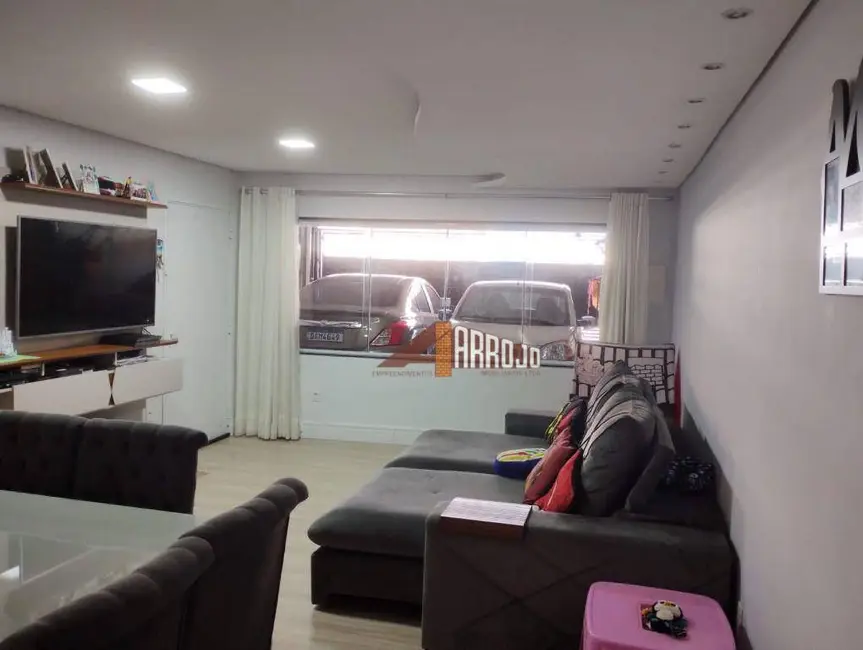 Foto 1 de Casa com 4 quartos à venda, 214m2 em Vila Granada, São Paulo - SP