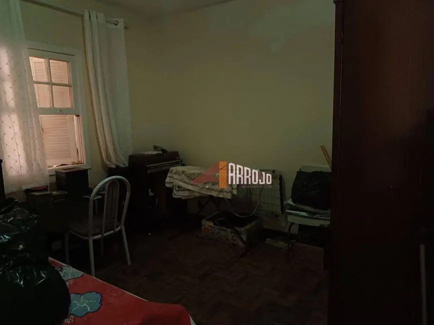 Casa com 2 quartos à venda, 178m2 em Vila Ré, São Paulo - SP - imagem 3 Foto 3 de Casa com 2 quartos à venda, 178m2 em Vila Ré, São Paulo - SP