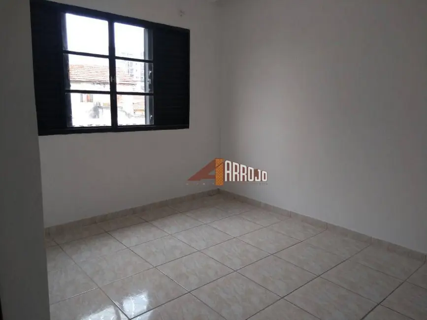 Sobrado com 4 quartos à venda, 136m2 em Vila Califórnia, São Paulo - SP - imagem 3 Foto 3 de Sobrado com 4 quartos à venda, 136m2 em Vila Califórnia, São Paulo - SP