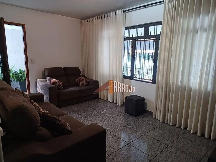 Foto 1 de Casa com 2 quartos à venda, 140m2 em Vila Granada, São Paulo - SP