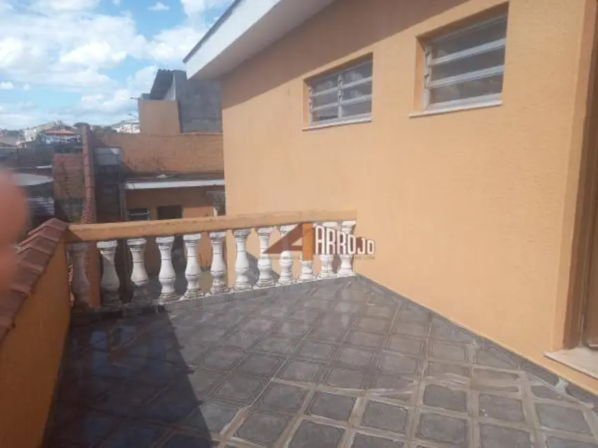 Sobrado com 3 quartos à venda, 250m2 em Parque das Paineiras, São Paulo - SP - imagem 3 Foto 3 de Sobrado com 3 quartos à venda, 250m2 em Parque das Paineiras, São Paulo - SP