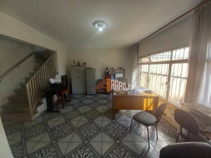 Sobrado com 3 quartos à venda, 250m2 em Parque das Paineiras, São Paulo - SP - imagem 5 Foto 5 de Sobrado com 3 quartos à venda, 250m2 em Parque das Paineiras, São Paulo - SP