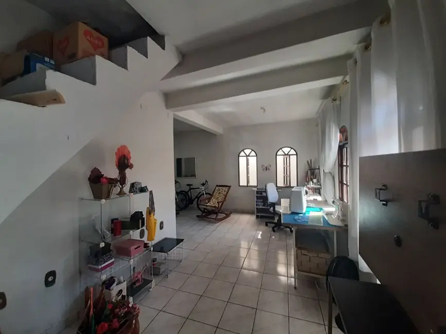 Foto 3 de Casa com 3 quartos à venda, 225m2 em Jardim Ponte Rasa, São Paulo - SP