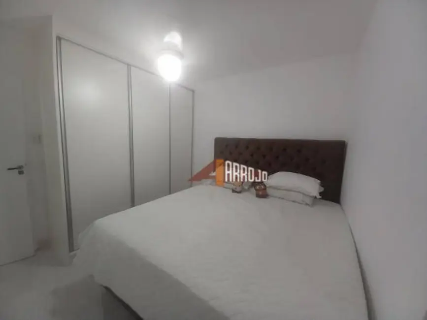 Foto 8 de Casa com 3 quartos à venda, 124m2 em Vila Marieta, São Paulo - SP