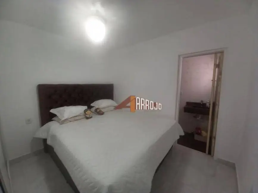 Foto 7 de Casa com 3 quartos à venda, 124m2 em Vila Marieta, São Paulo - SP