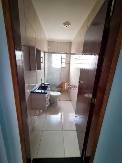Foto 3 de Casa com 4 quartos à venda, 180m2 em Vila Marieta, São Paulo - SP