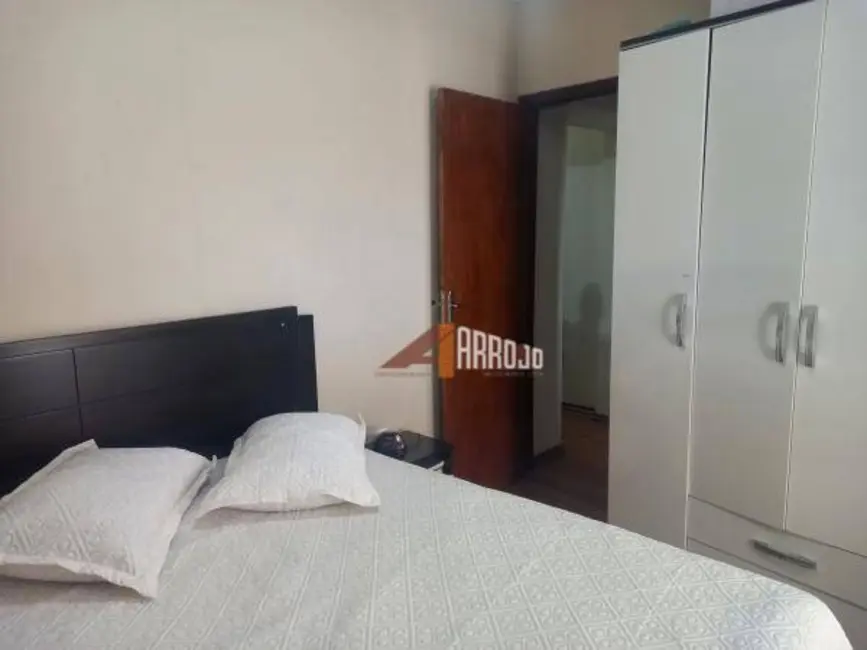 Sobrado com 4 quartos à venda, 120m2 em Vila Granada, São Paulo - SP - imagem 5 Foto 5 de Sobrado com 4 quartos à venda, 120m2 em Vila Granada, São Paulo - SP