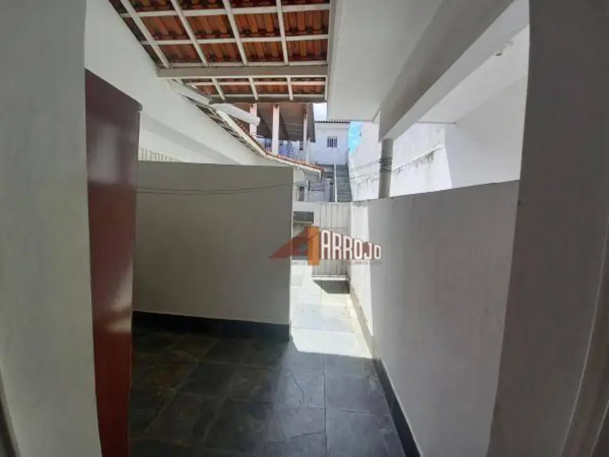 Casa com 2 quartos à venda, 300m2 em Vila Buenos Aires, São Paulo - SP - imagem 6 Foto 6 de Casa com 2 quartos à venda, 300m2 em Vila Buenos Aires, São Paulo - SP