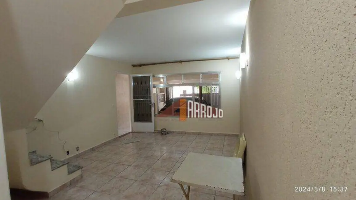 Foto 2 de Sobrado com 2 quartos à venda, 125m2 em Cangaíba, São Paulo - SP