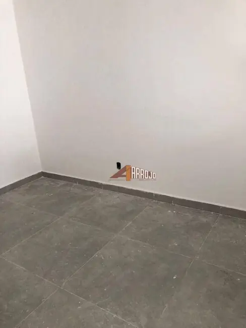 Kitnet com 2 quartos à venda, 40m2 em Vila Aricanduva, São Paulo - SP - imagem 3 Foto 3 de Kitnet com 2 quartos à venda, 40m2 em Vila Aricanduva, São Paulo - SP