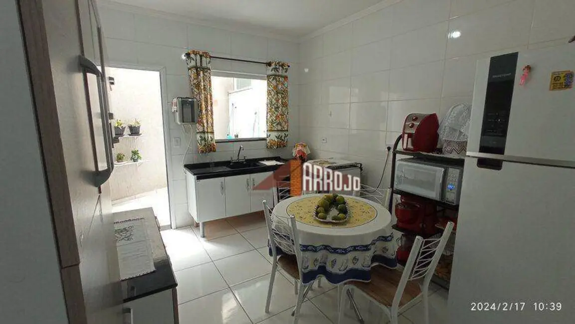 Sobrado com 2 quartos à venda, 35m2 em São Paulo - SP - imagem 4 Foto 4 de Sobrado com 2 quartos à venda, 35m2 em São Paulo - SP