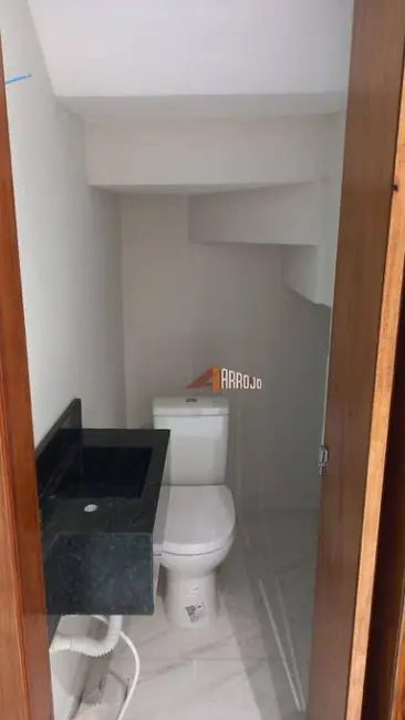 Sobrado com 3 quartos à venda, 66m2 em Vila Beatriz, São Paulo - SP - imagem 2 Foto 2 de Sobrado com 3 quartos à venda, 66m2 em Vila Beatriz, São Paulo - SP