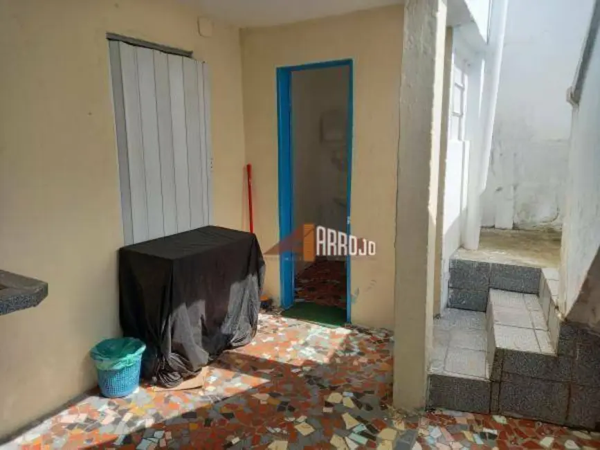 Foto 5 de Sobrado com 4 quartos à venda, 342m2 em Jardim Adelaide, São Paulo - SP