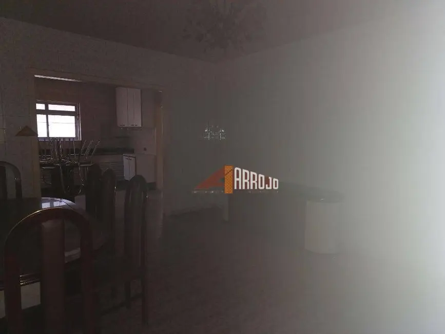 Casa com 3 quartos à venda, 300m2 em Jardim Lisboa, São Paulo - SP - imagem 7 Foto 7 de Casa com 3 quartos à venda, 300m2 em Jardim Lisboa, São Paulo - SP