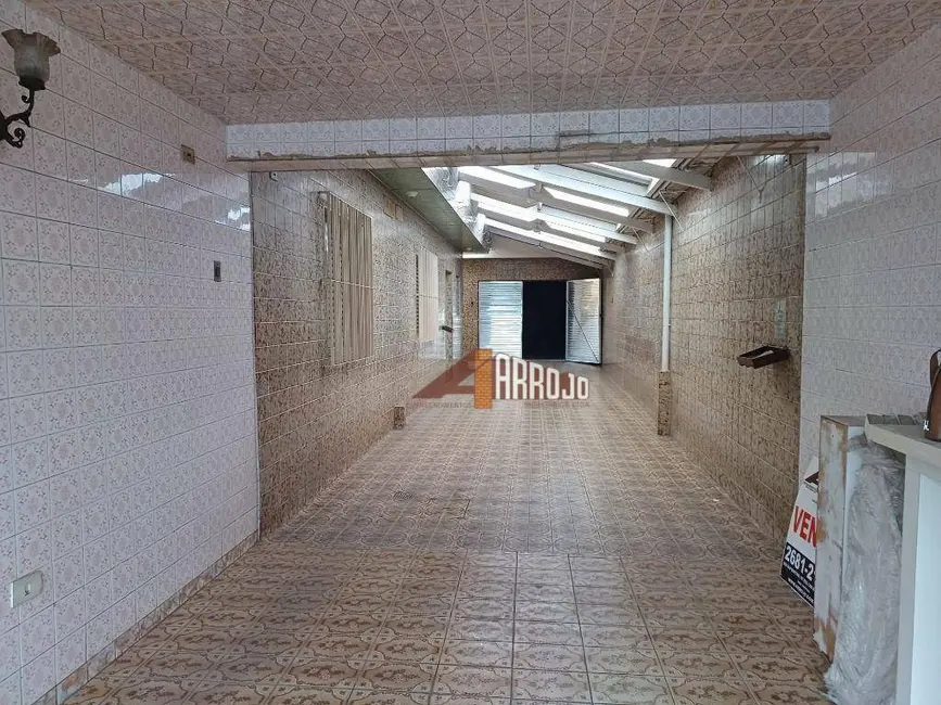 Foto 2 de Casa com 3 quartos à venda, 300m2 em Jardim Lisboa, São Paulo - SP