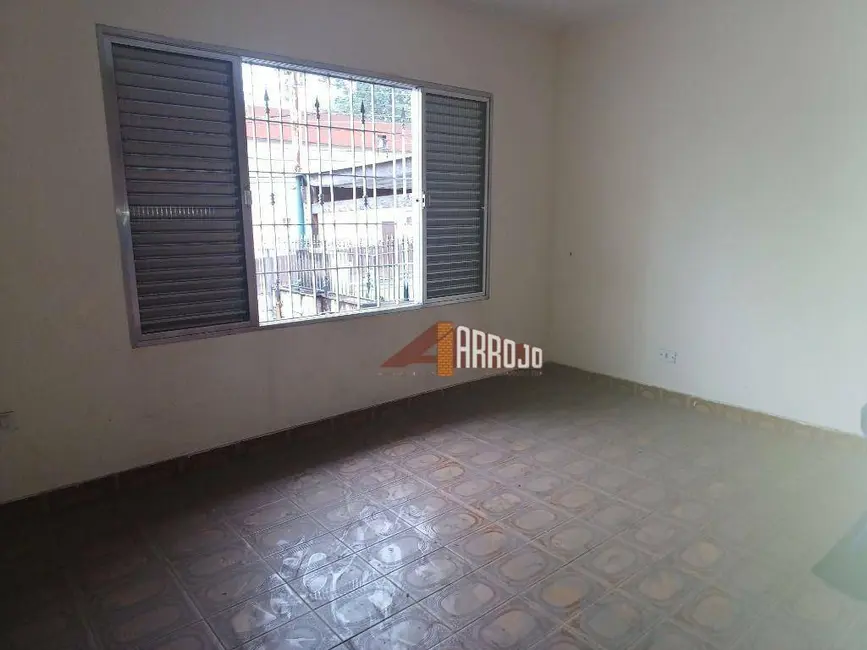 Casa com 3 quartos à venda, 300m2 em Jardim Lisboa, São Paulo - SP - imagem 9 Foto 9 de Casa com 3 quartos à venda, 300m2 em Jardim Lisboa, São Paulo - SP