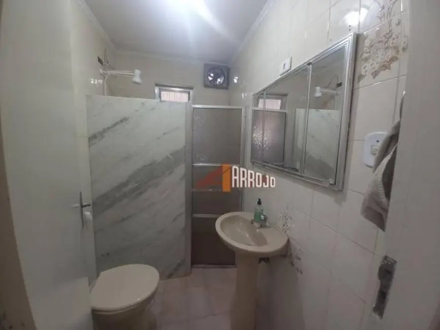 Sobrado com 3 quartos à venda, 200m2 em Burgo Paulista, São Paulo - SP - imagem 6 Foto 6 de Sobrado com 3 quartos à venda, 200m2 em Burgo Paulista, São Paulo - SP