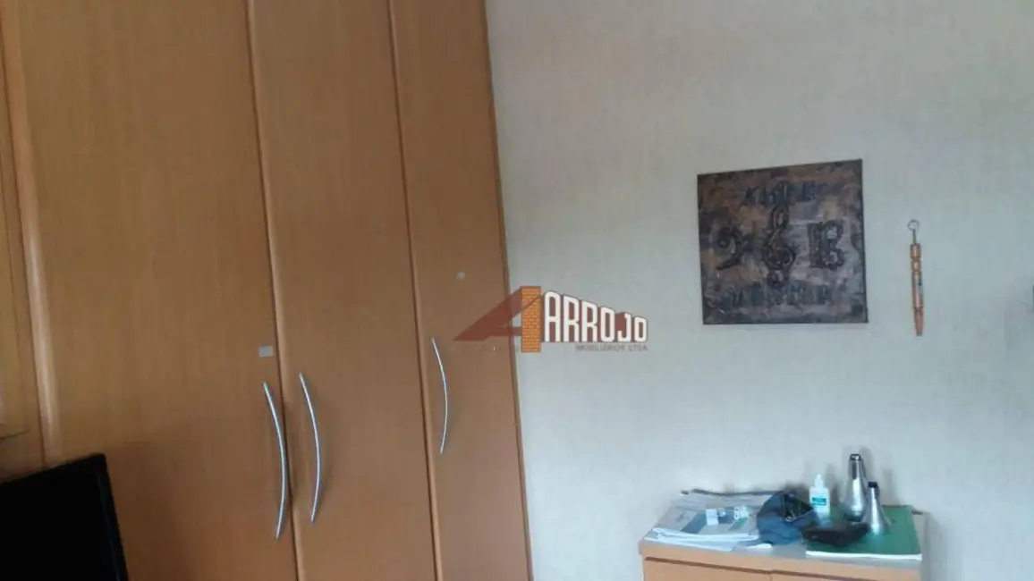 Sobrado com 3 quartos à venda, 131m2 em Vila Matilde, São Paulo - SP - imagem 6 Foto 6 de Sobrado com 3 quartos à venda, 131m2 em Vila Matilde, São Paulo - SP