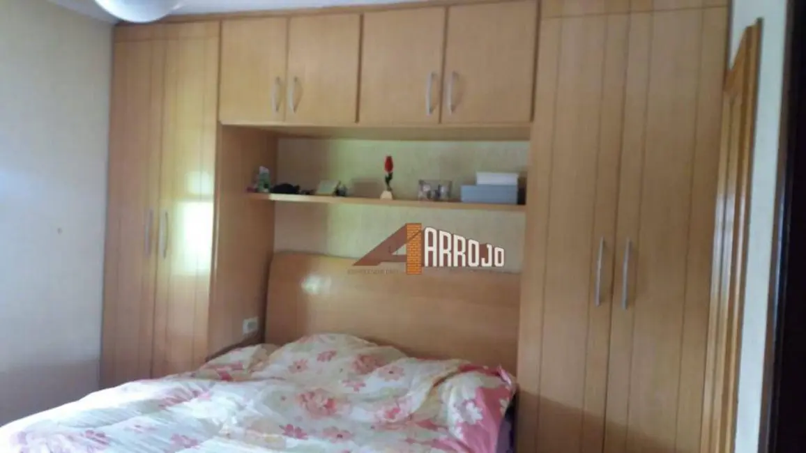 Sobrado com 3 quartos à venda, 131m2 em Vila Matilde, São Paulo - SP - imagem 4 Foto 4 de Sobrado com 3 quartos à venda, 131m2 em Vila Matilde, São Paulo - SP