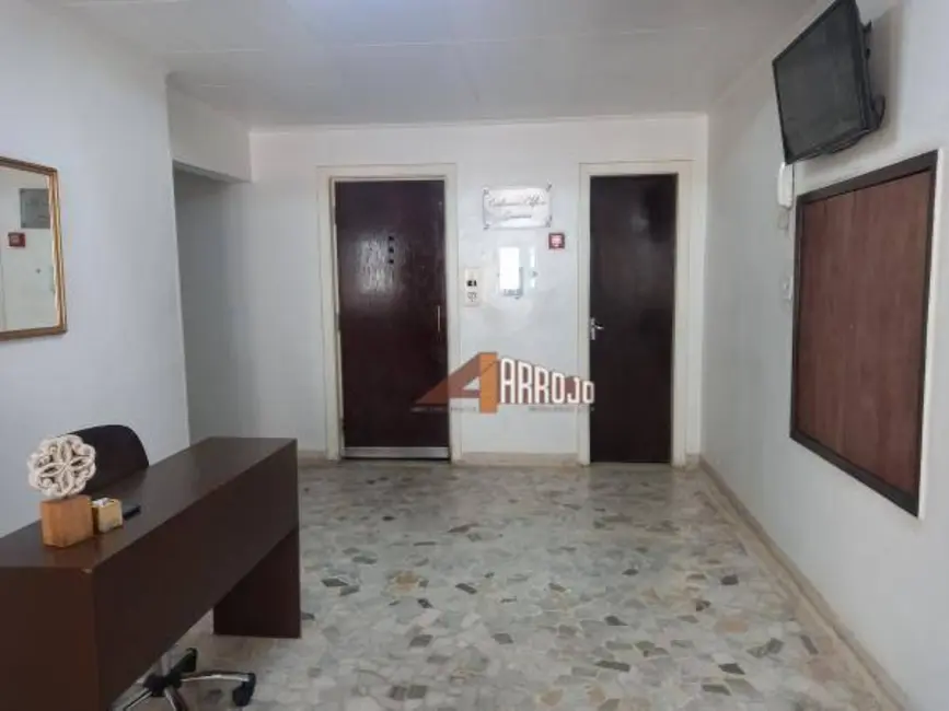 Apartamento com 1 quarto à venda, 48m2 em Guaiaúna, São Paulo - SP - imagem 3 Foto 3 de Apartamento com 1 quarto à venda, 48m2 em Guaiaúna, São Paulo - SP