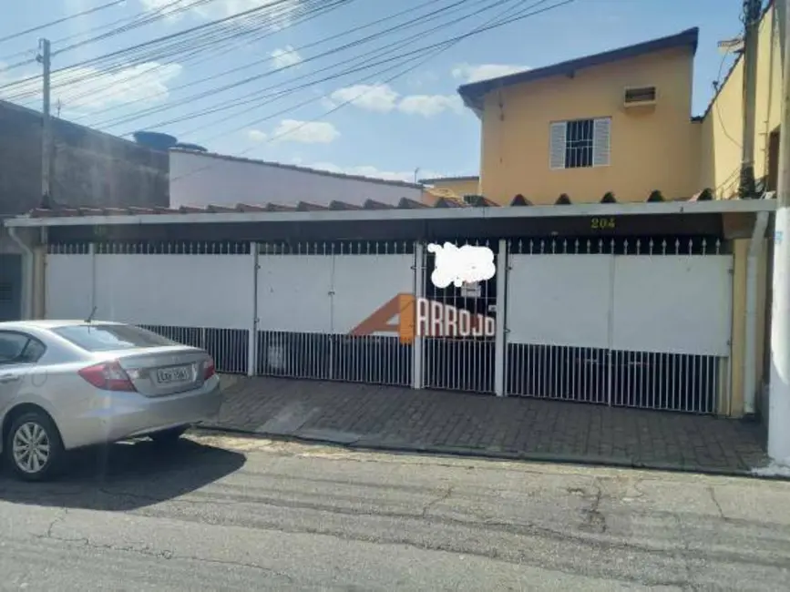 Foto 2 de Casa com 6 quartos à venda, 210m2 em Vila Ponte Rasa, São Paulo - SP