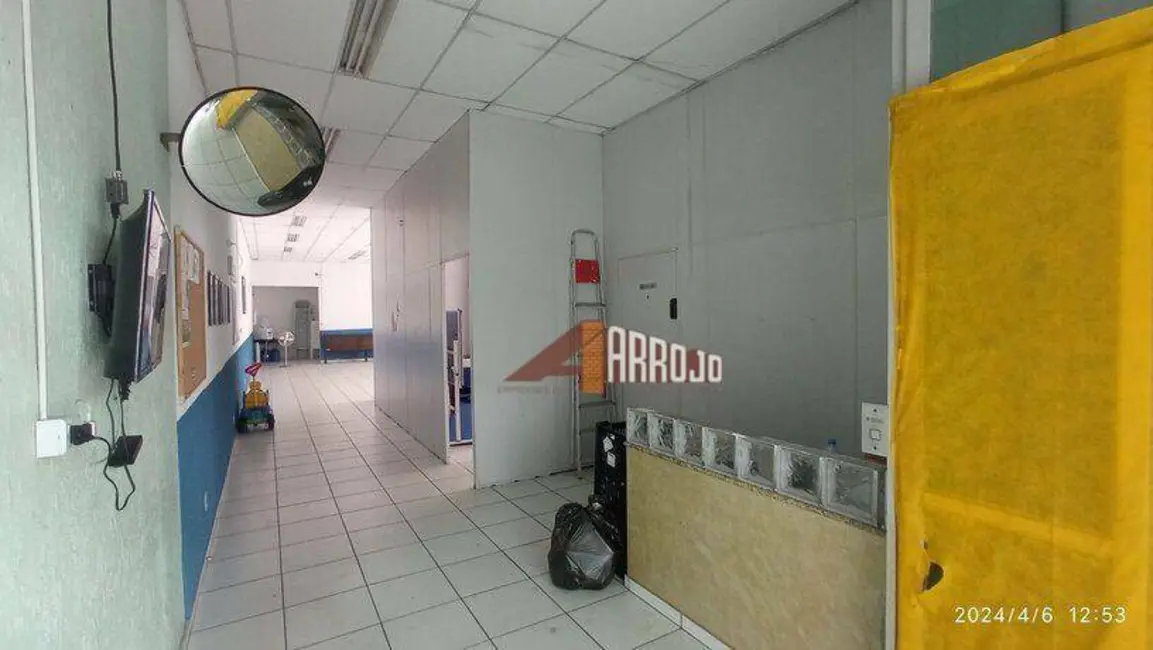 Sala Comercial à venda, 380m2 em Vila Buenos Aires, São Paulo - SP - imagem 2 Foto 2 de Sala Comercial à venda, 380m2 em Vila Buenos Aires, São Paulo - SP